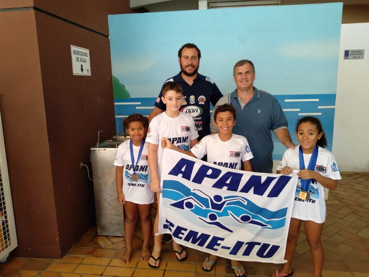 Atletas do Projeto Natação Ituana "Nadando com Marcelo Chierighini" faturam medalhas no Regional