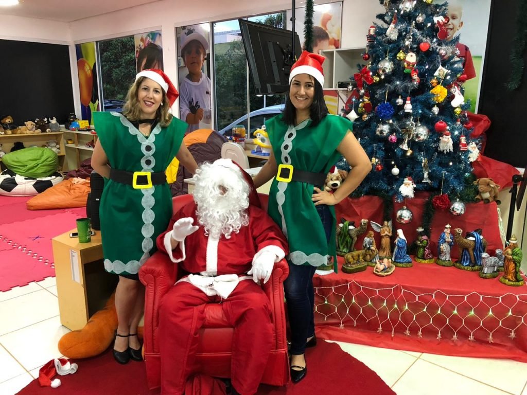 Instituto realiza festa de Natal para crianças e famílias