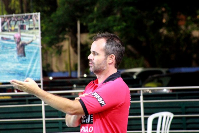 Técnico André Avallone começa com vitória no Campeonato Paulista de Polo Aquático. Foto: On Board Sports Técnico André Avallone começa com vitória no Campeonato Paulista de Polo Aquático. Foto: On Board Sports