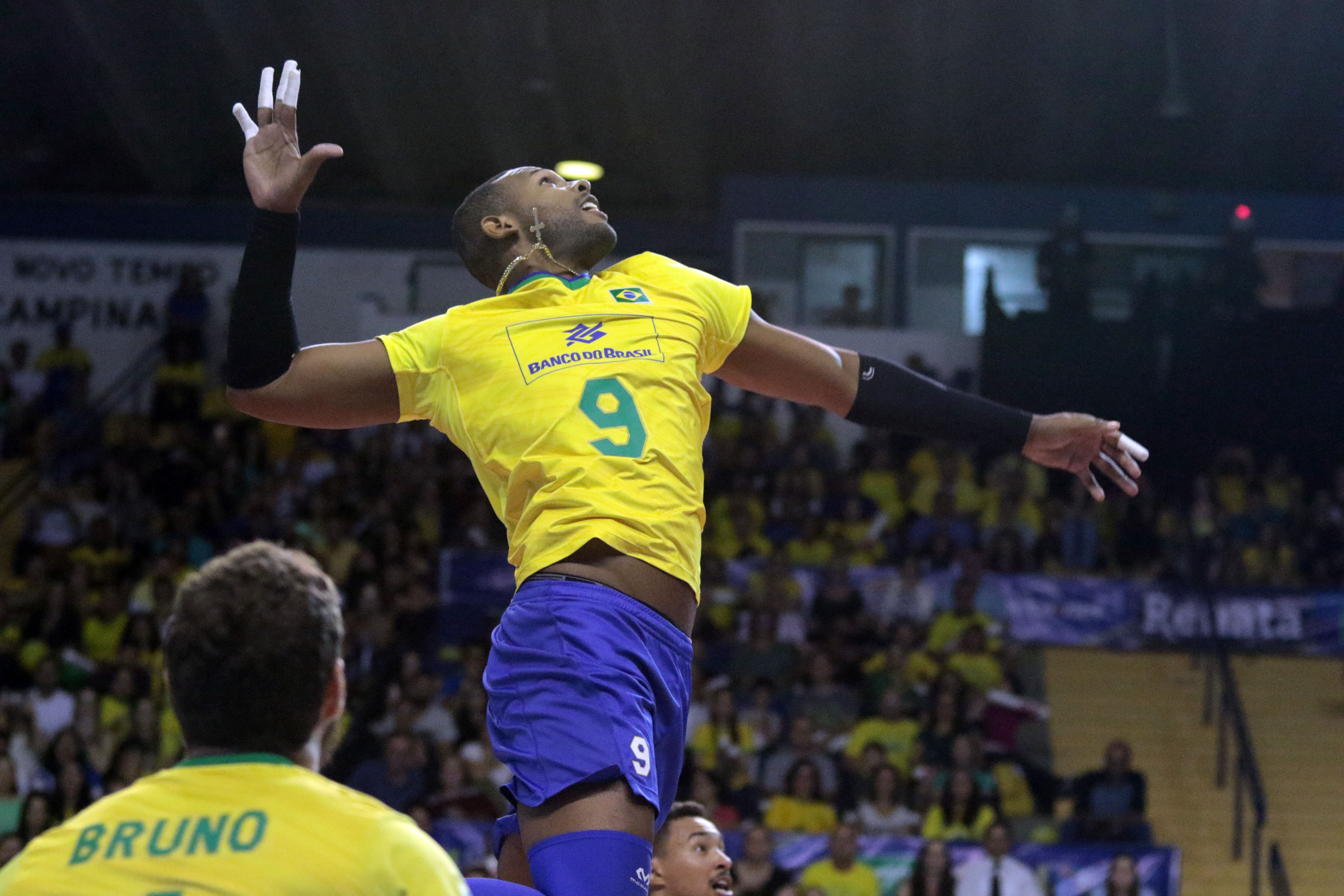 Bruninho afirma que Leal é o melhor jogador do mundo na atualidade