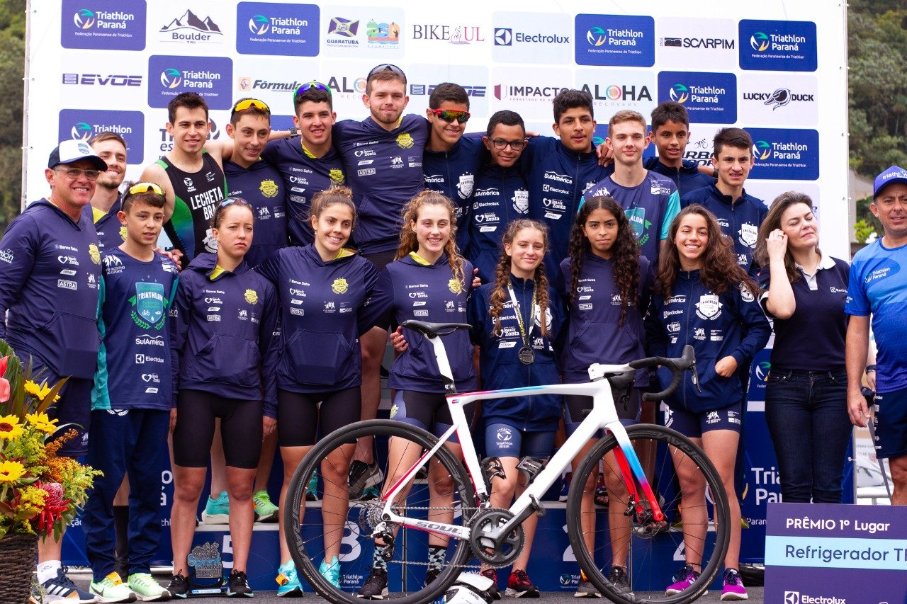 Atletas da Escolinha de Triathlon Formando campeões participam da edição de  30 anos do SESC Caiobá – Escolinha de Triathlon