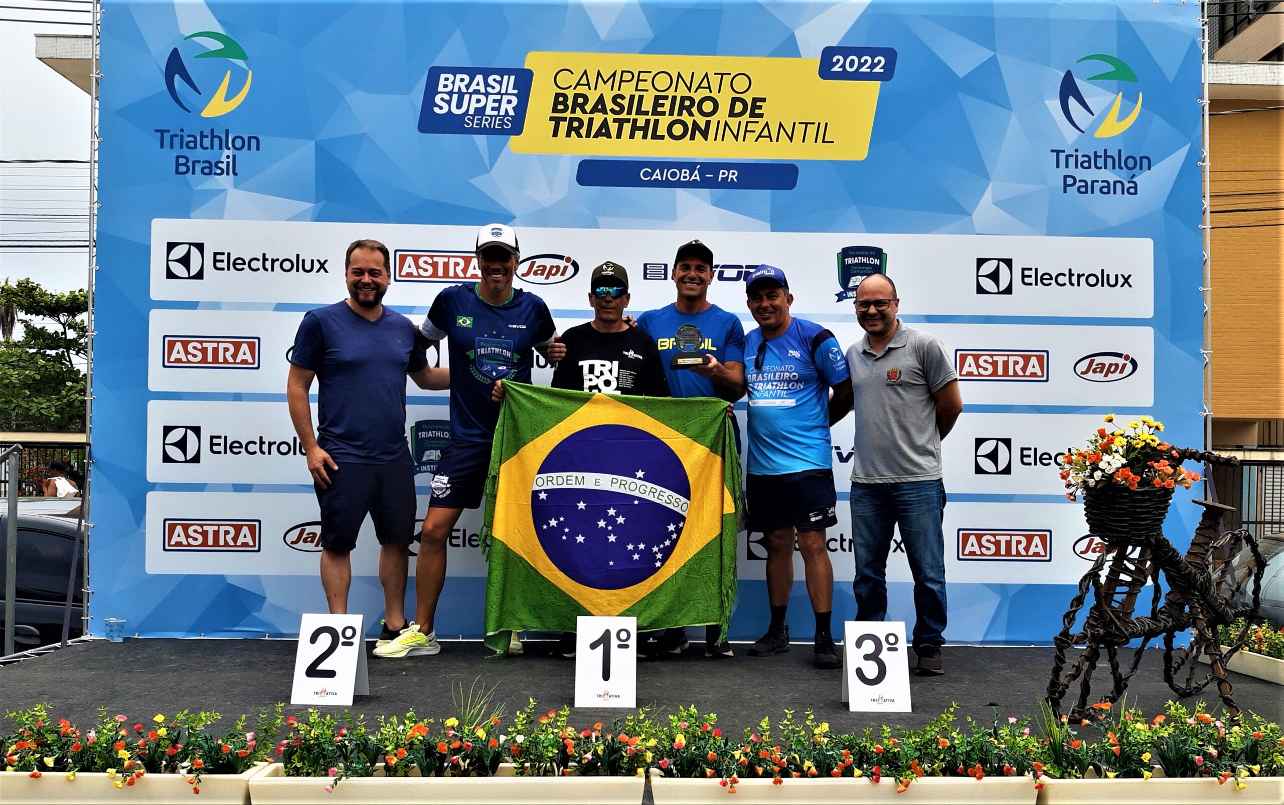 Triathlon Brasil anuncia a equipe que representará o triathlon brasileiro  nos Jogos Sul-Americanos de Assunção 2022 - Confederação Brasileira de  Triathlon